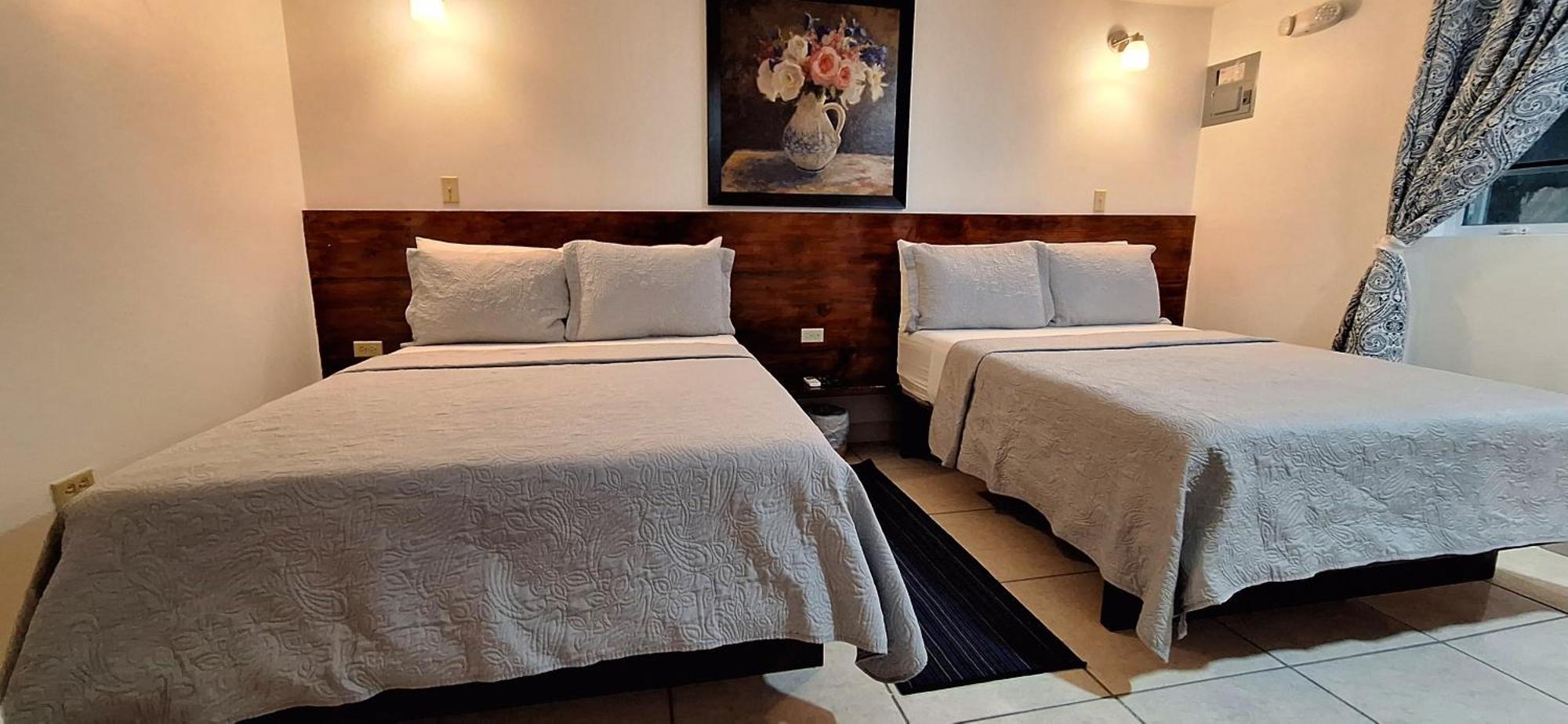Harbour View Boutique Hotel & Yoga Retreat Belize City Room photo